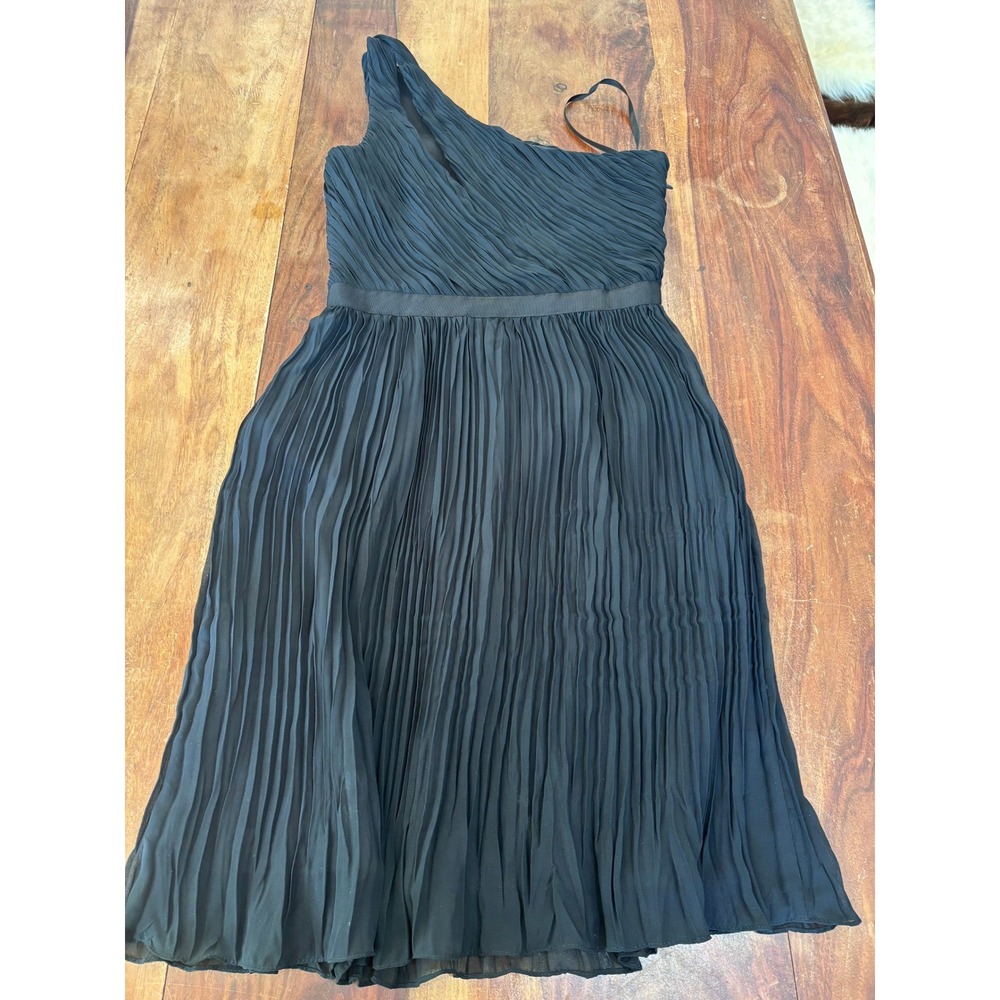 CLUB MONACO one-shoulder pleated cocktail dress women size 2 black LBD evening